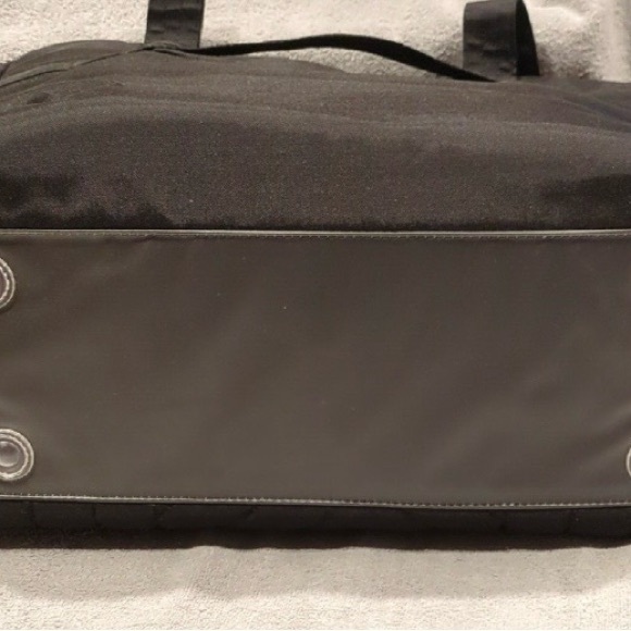 Lug Paddle Carry-All Tote - Brushed
Black - NWOT - Picture 6 of 7